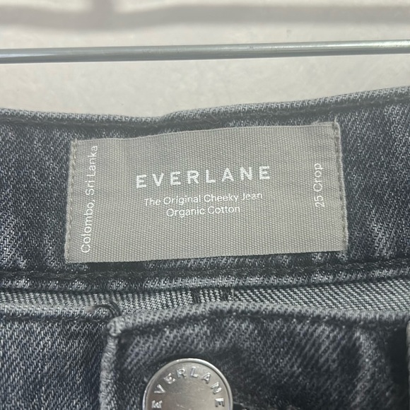 Everlane The Original Cheeky Crop Jean, washed black grey, size 25 - Picture 6 of 10